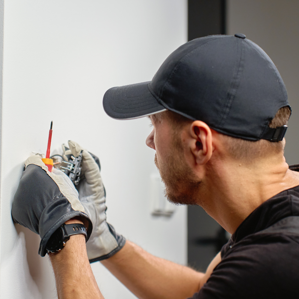 Instalações Elétricas e Hidráulicas Industriais